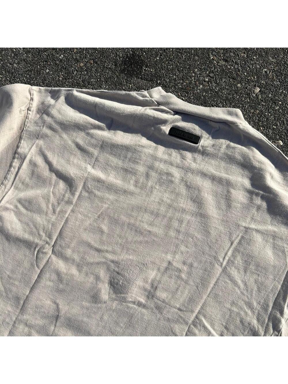 Essentials cream tee - Picture 4 of 4
